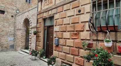 Appartamento 7 locali di 125 m² a Montefiore dell'Aso (63062)