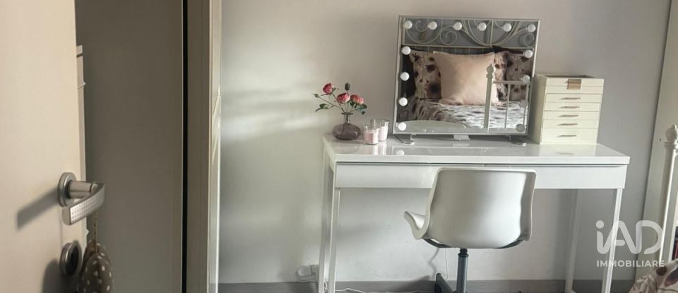 Four-room apartment of 74 m² in Roma (00198)