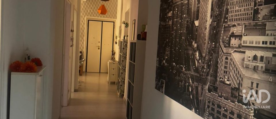 Four-room apartment of 74 m² in Roma (00198)