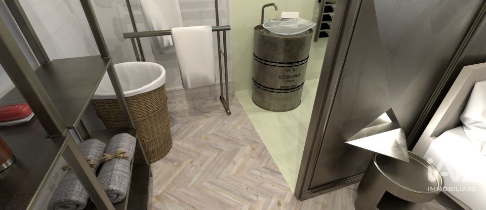 Appartamento 6 locali di 217 m² a Camerano (60021)