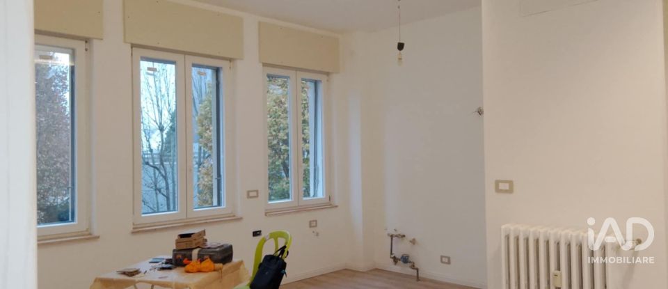 Trilocale di 84 m² a Alessandria (15122)