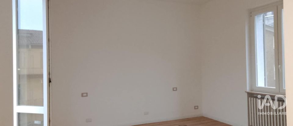 Trilocale di 84 m² a Alessandria (15122)