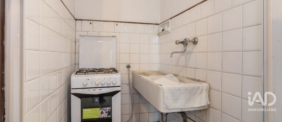 Bilocale di 49 m² a Torino (10139)