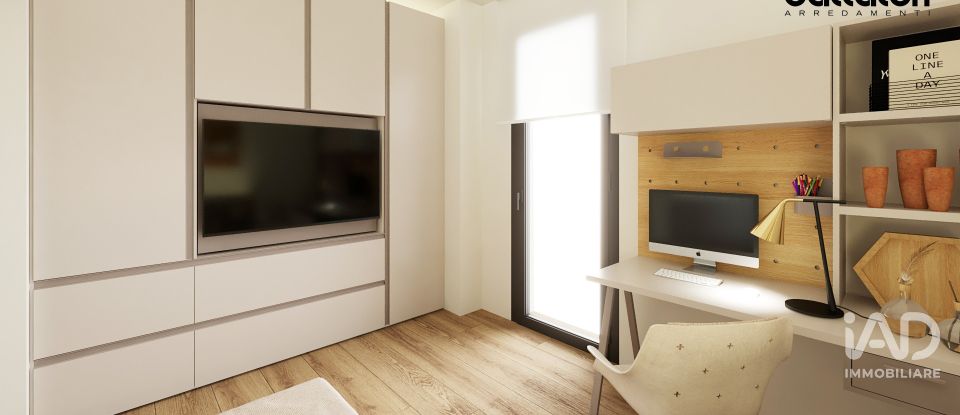 Loft 5 locali di 121 m² a Grottammare (63066)