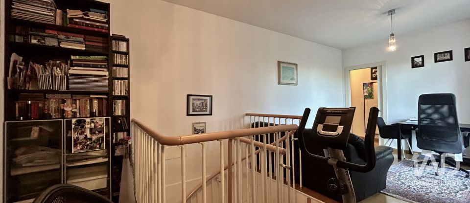 Apartment 6 rooms of 140 m² in Firenze (50145)