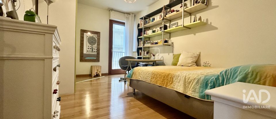 Apartment 6 rooms of 140 m² in Firenze (50145)