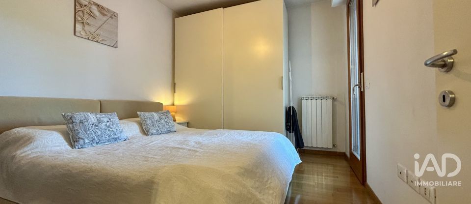 Apartment 6 rooms of 140 m² in Firenze (50145)