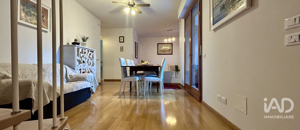 Apartment 6 rooms of 140 m² in Firenze (50145)