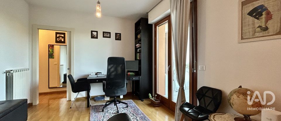 Apartment 6 rooms of 140 m² in Firenze (50145)