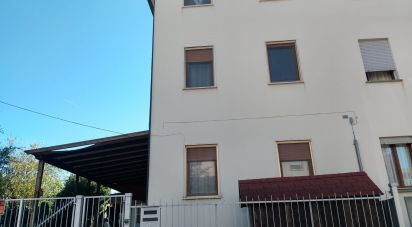 Casa indipendente / Villa 9 locali di 238 m² in Vicenza (36100)