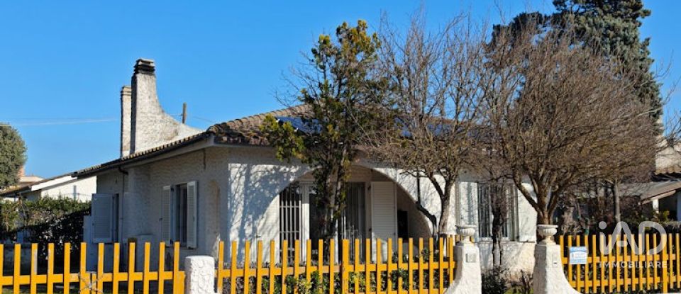 Casale 6 locali di 90 m² in Porto Recanati (62017)