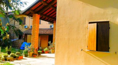 Casa indipendente 21 locali di 400 m² in Sommo (27048)