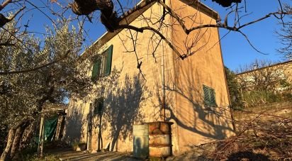 Casa di paese 3 locali di 100 m² in Montefalco (06036)