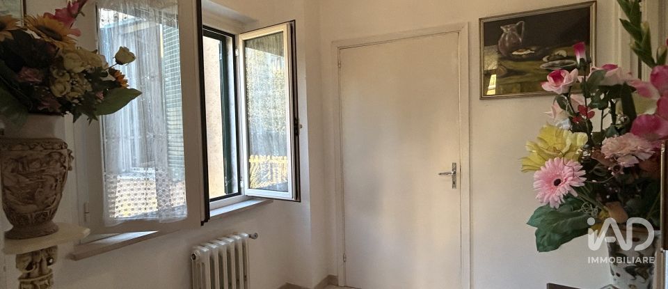 Village house 3 rooms of 100 m² in Montefalco (06036)