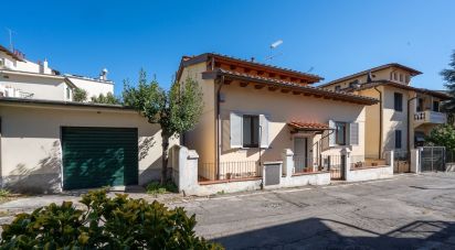 Casa indipendente 9 locali di 196 m² in Firenze (50136)