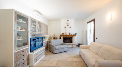 Casa indipendente 9 locali di 196 m² in Firenze (50136)
