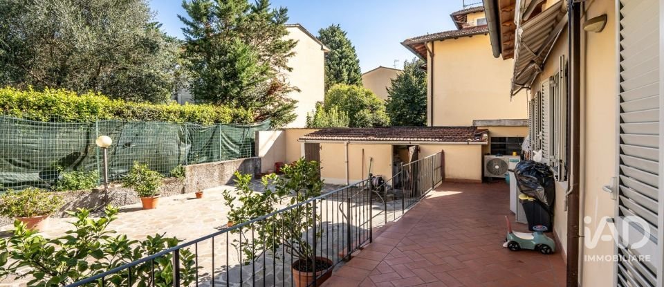 Casa indipendente 9 locali di 196 m² in Firenze (50136)