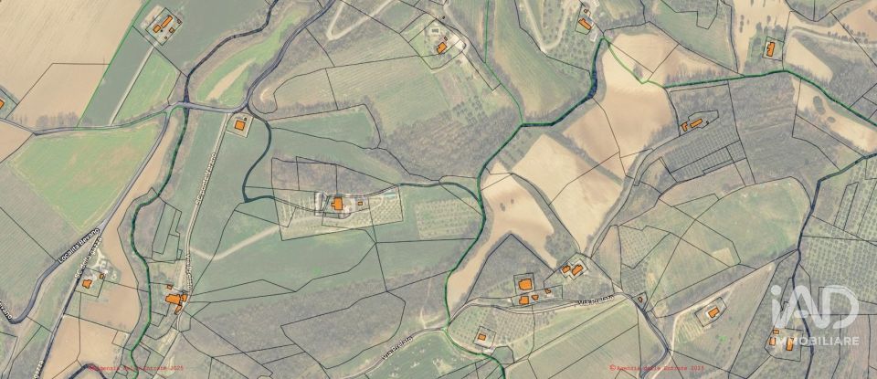 Terreno di 150.000 m² in Fano (61032)