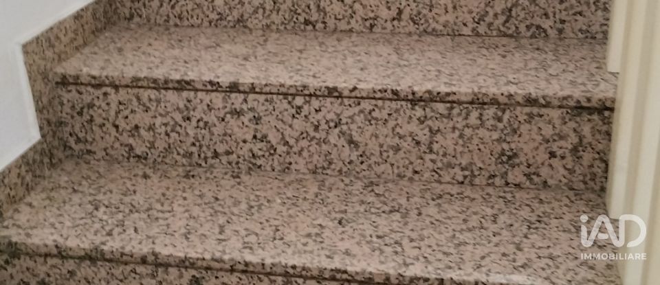 Casale 11 locali di 280 m² in Montesilvano (65015)