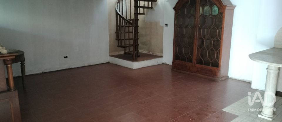 Casale 11 locali di 280 m² in Montesilvano (65015)