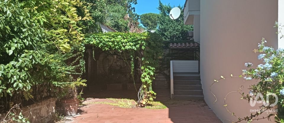 Casale 11 locali di 280 m² in Montesilvano (65015)