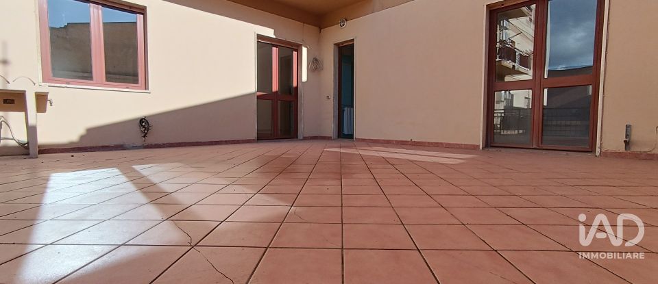 Apartment 7 rooms of 195 m² in Olbia (07026)