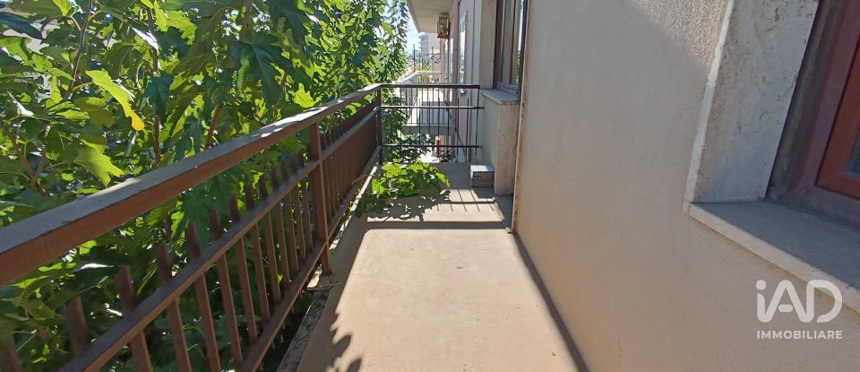 Apartment 7 rooms of 195 m² in Olbia (07026)