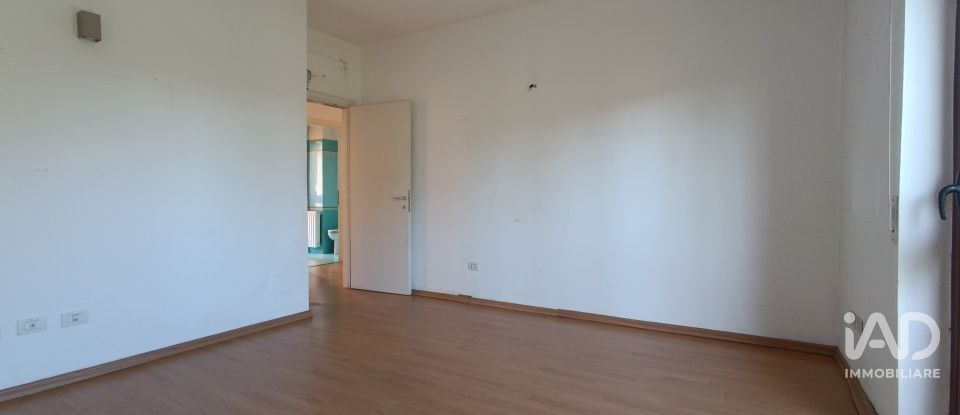 Apartment 7 rooms of 195 m² in Olbia (07026)