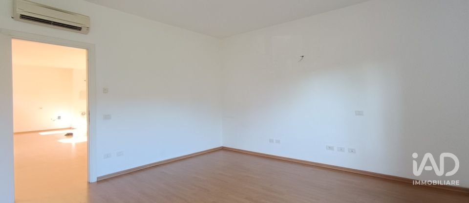 Apartment 7 rooms of 195 m² in Olbia (07026)