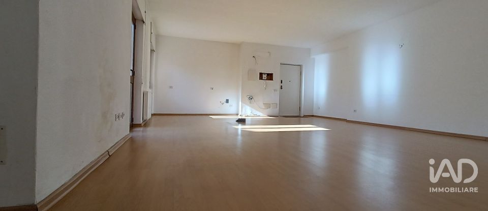 Apartment 7 rooms of 195 m² in Olbia (07026)