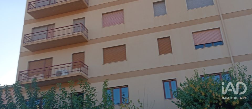 Apartment 7 rooms of 195 m² in Olbia (07026)