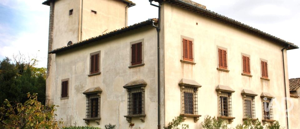 Farm 30 rooms of 1,000 m² in Impruneta (50023)