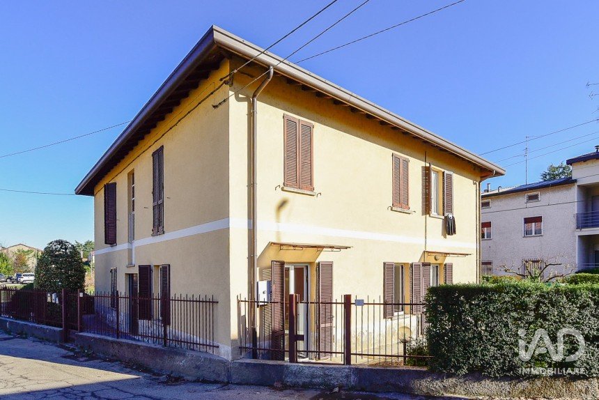 Quadrilocale di 162 m² a Cabiate (22060)