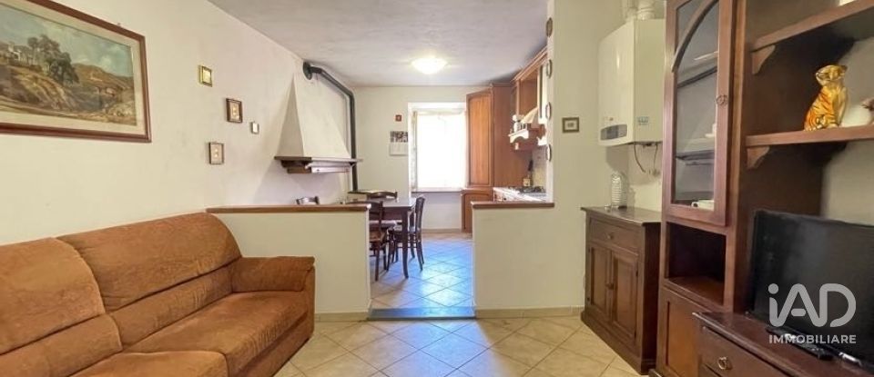 Bilocale di 90 m² a Varese Ligure (19028)