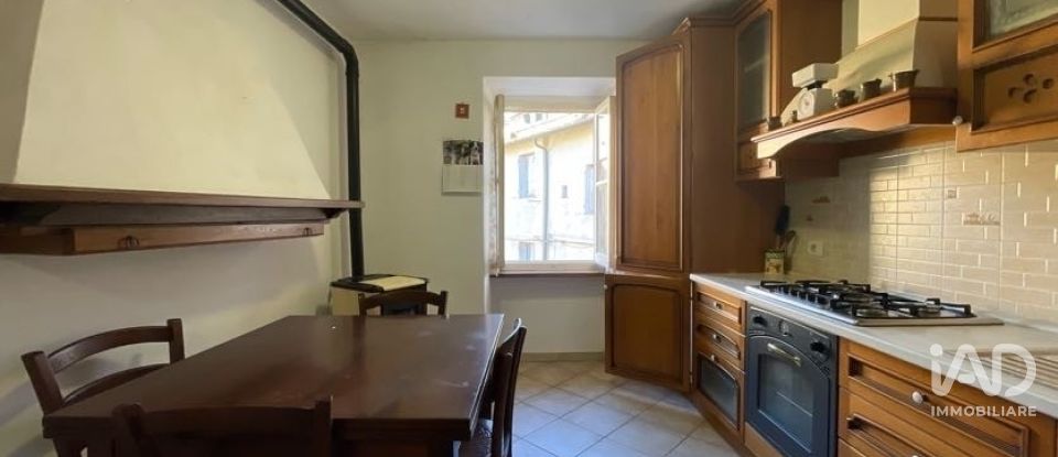 Bilocale di 90 m² a Varese Ligure (19028)