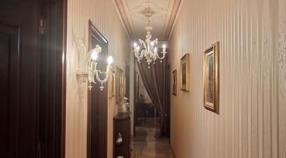 Appartamento 7 locali di 170 m² a Savona (17100)