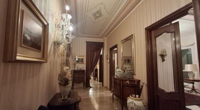 Appartamento 7 locali di 170 m² a Savona (17100)