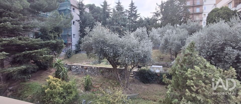 Appartamento 7 locali di 170 m² a Savona (17100)