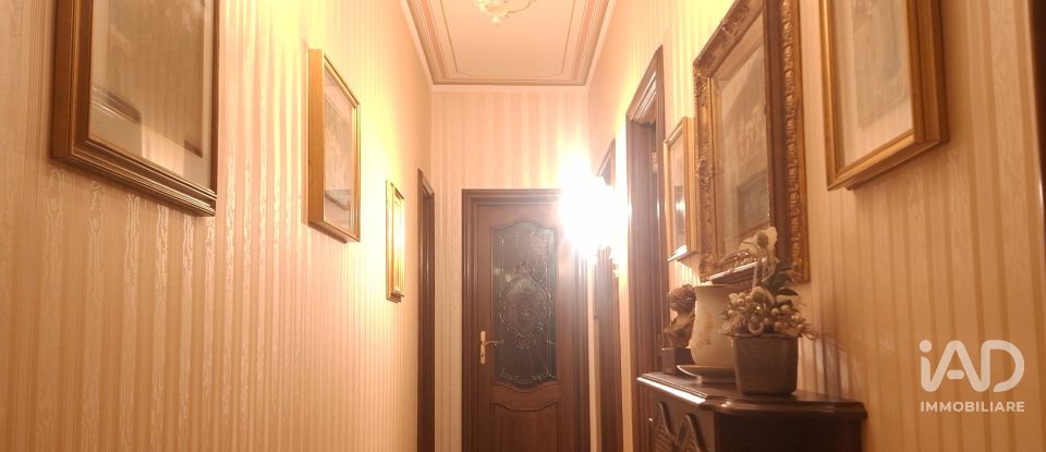 Appartamento 7 locali di 170 m² a Savona (17100)