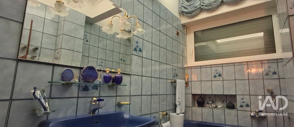 Appartamento 7 locali di 170 m² a Savona (17100)