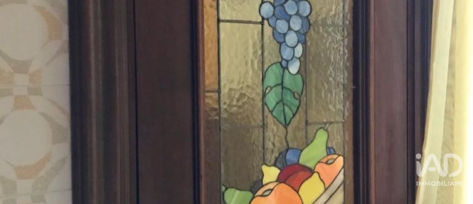 Appartamento 7 locali di 170 m² a Savona (17100)