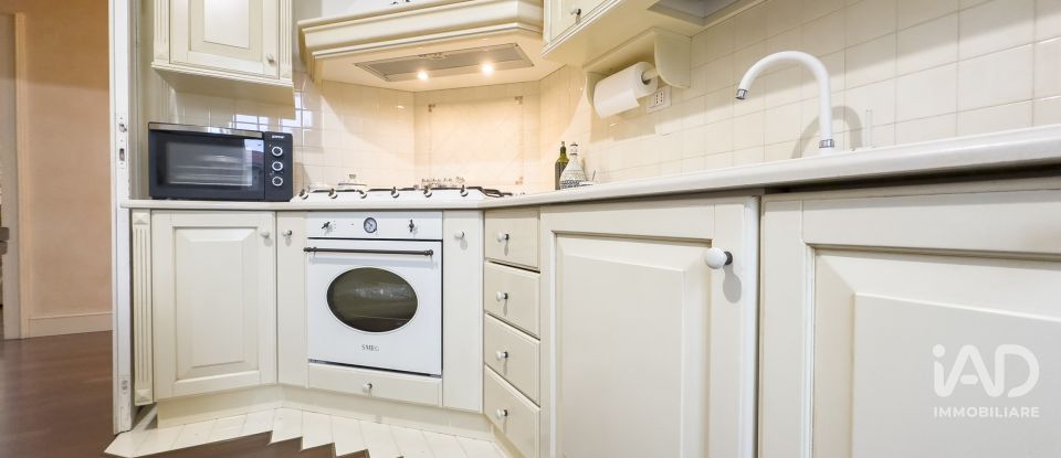 Apartment 7 rooms of 162 m² in Ancona (60131)