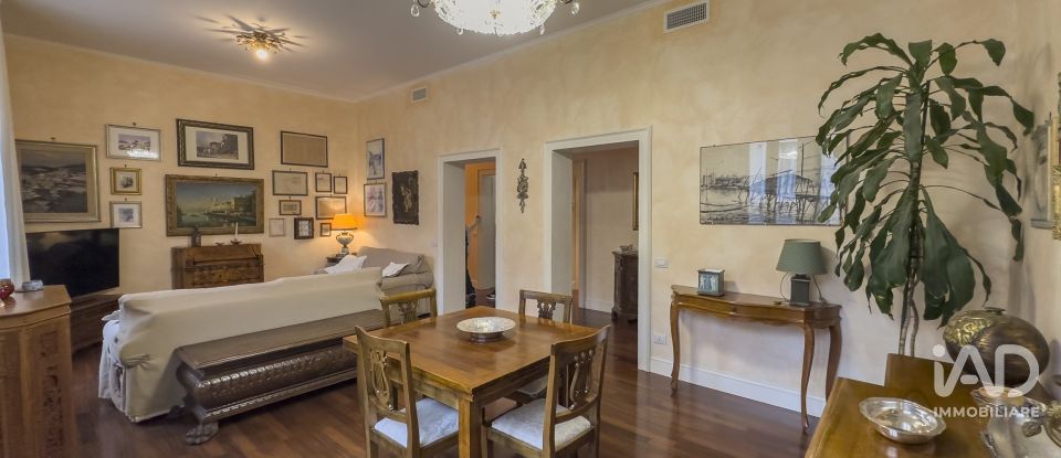 Apartment 7 rooms of 162 m² in Ancona (60131)