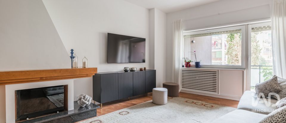 Trilocale di 145 m² a Roma (00152)