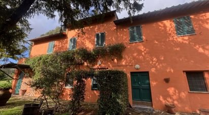 Casale 13 locali di 580 m² in San Giuliano Terme (56017)