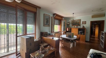 Quadrilocale di 120 m² a Mirandola (41037)