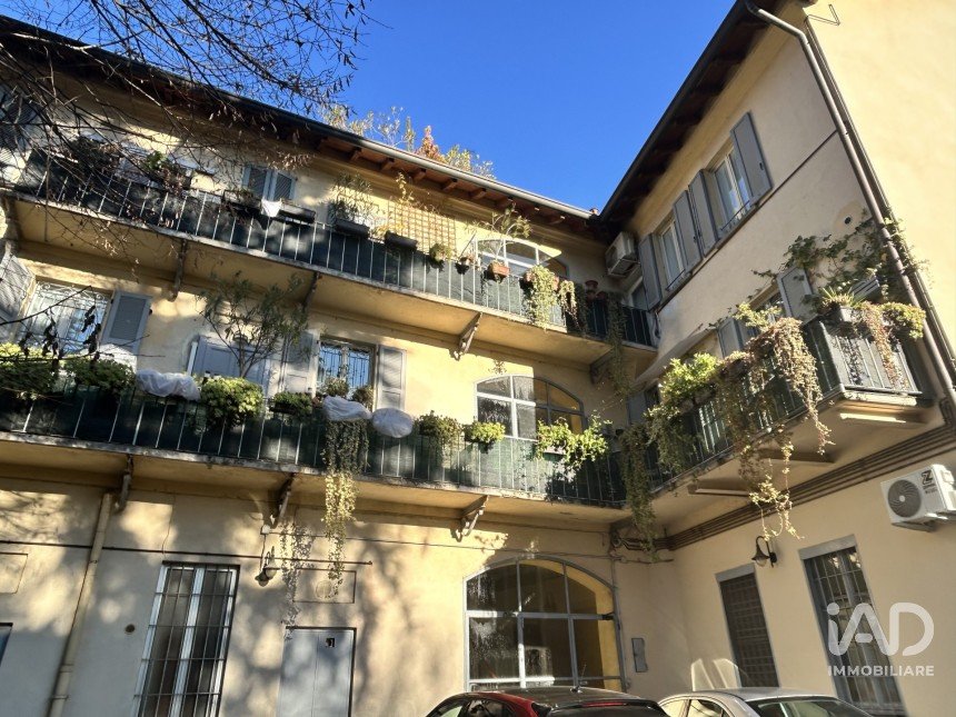 Three-room apartment of 120 m² in Meda (20821)