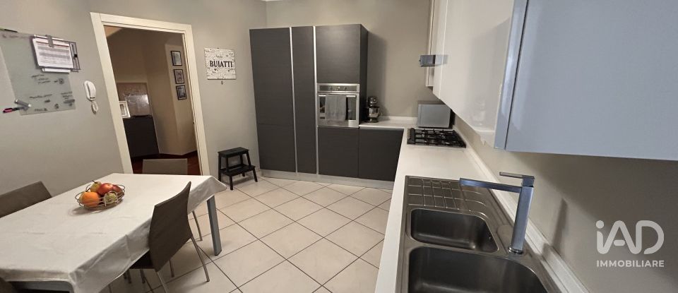 Three-room apartment of 120 m² in Meda (20821)