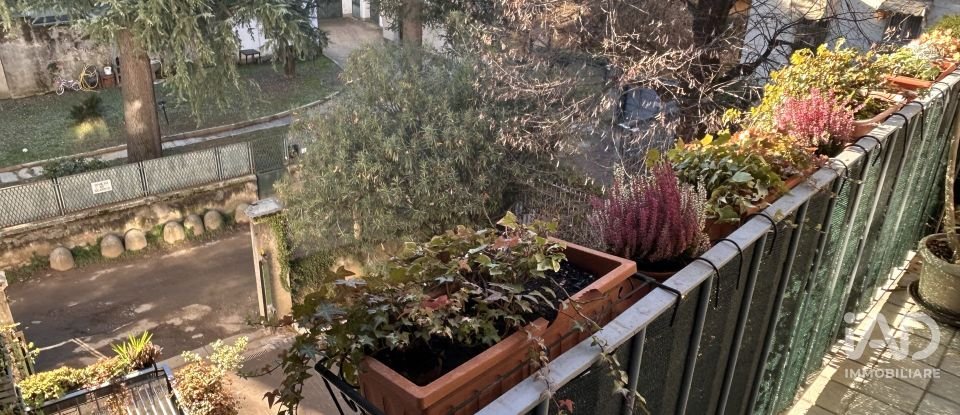 Three-room apartment of 120 m² in Meda (20821)