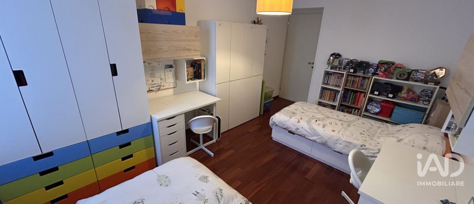 Three-room apartment of 120 m² in Meda (20821)